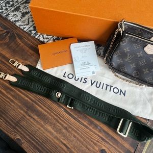 Louis Vuitton Bandolier Strap- dark green